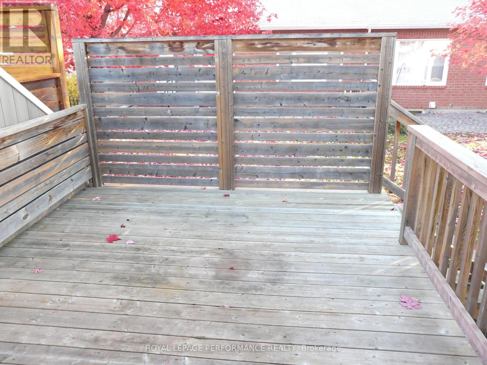 - - 1172 Foxborough Private