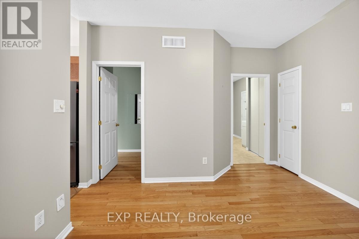 215 Cairnsmore Circle