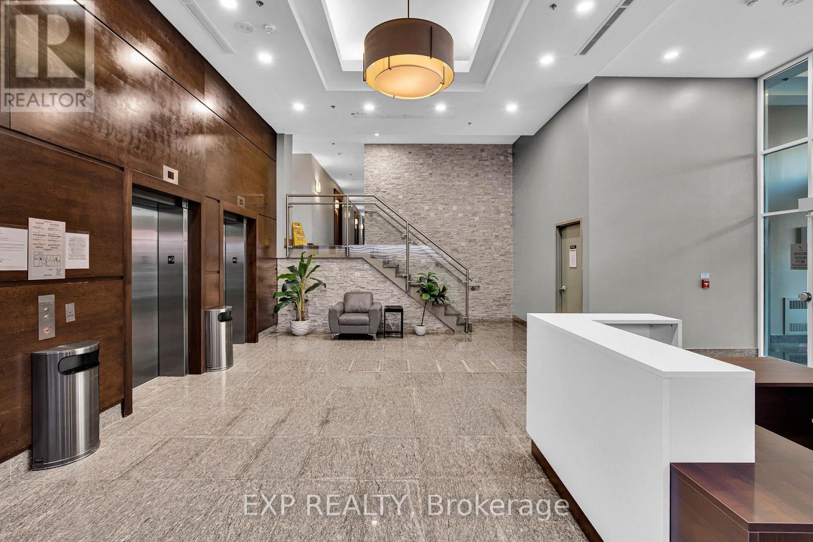 612 - 238 Besserer Street