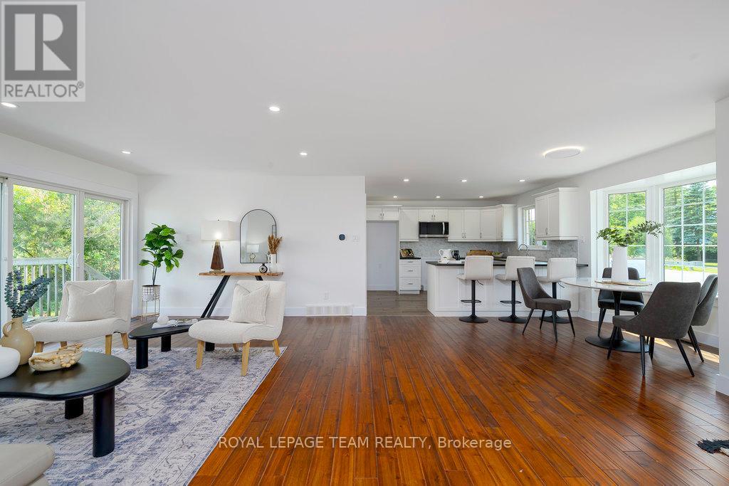 517 Donald B. Munro Drive