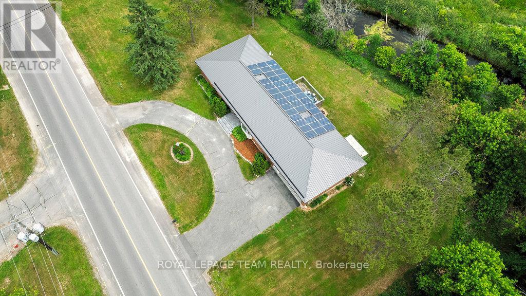 517 Donald B. Munro Drive