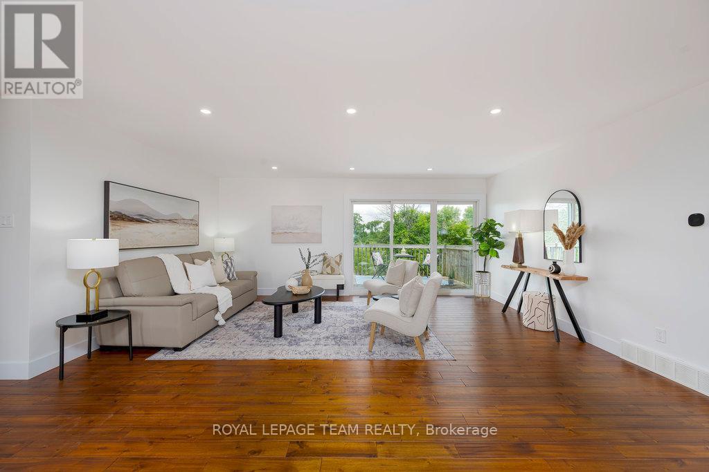 517 Donald B. Munro Drive