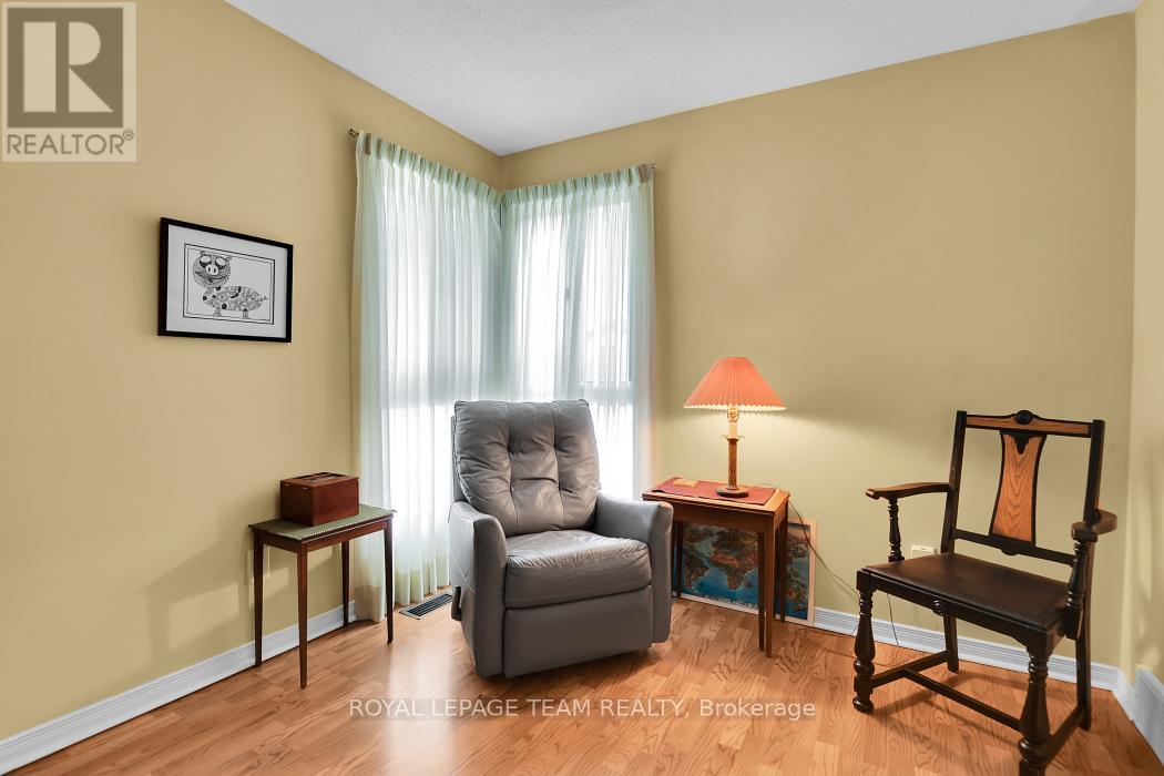 1137 Ambleside Drive