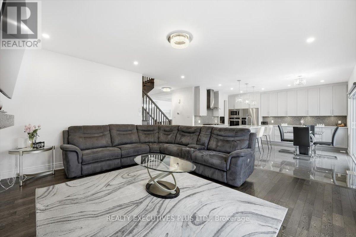 1082 Docteur Corbeil Boulevard