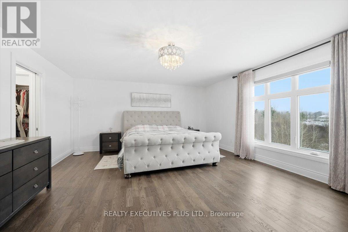 1082 Docteur Corbeil Boulevard