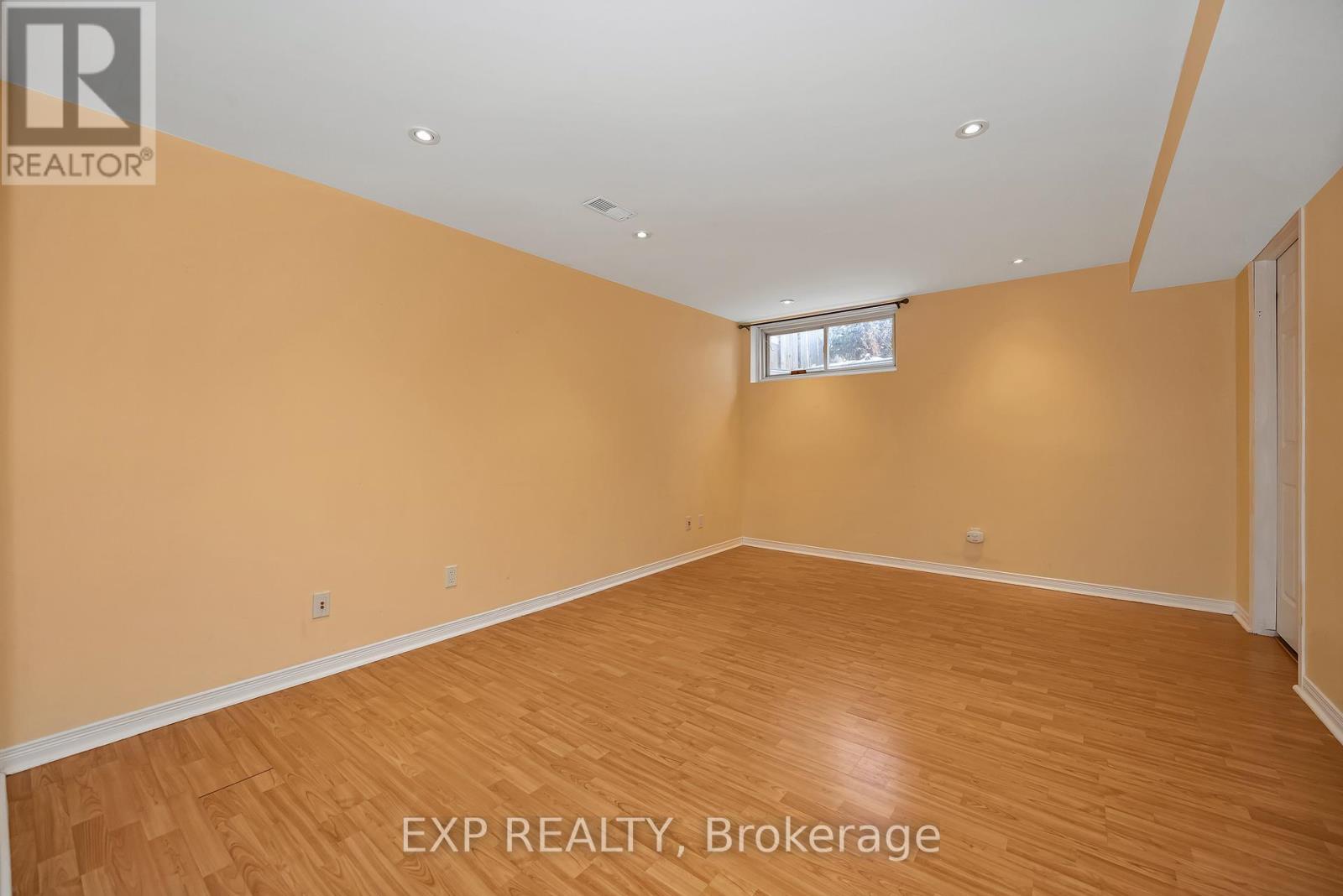 4596 Ogilvie Walk Crescent