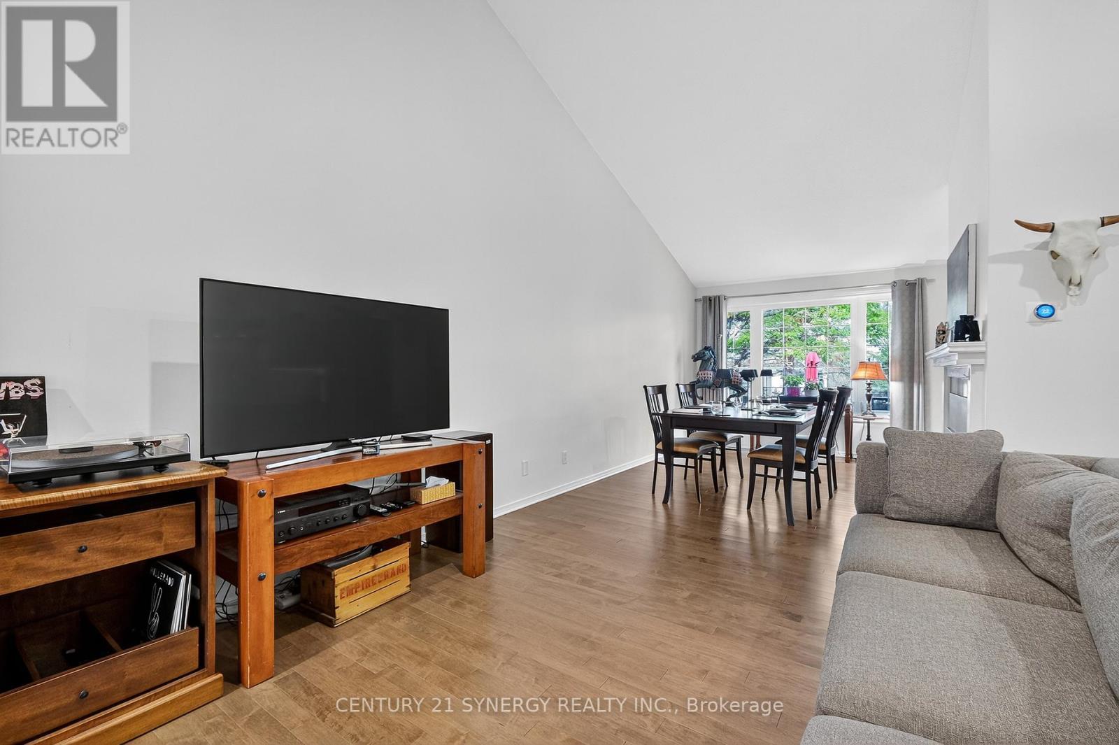 47 - 18 Oyster Bay Court