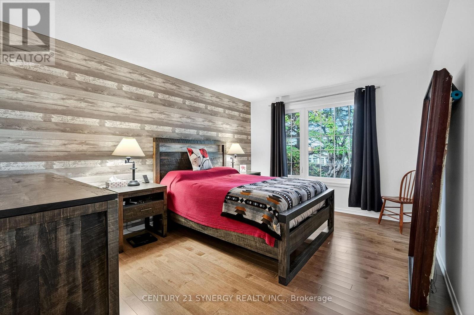 47 - 18 Oyster Bay Court