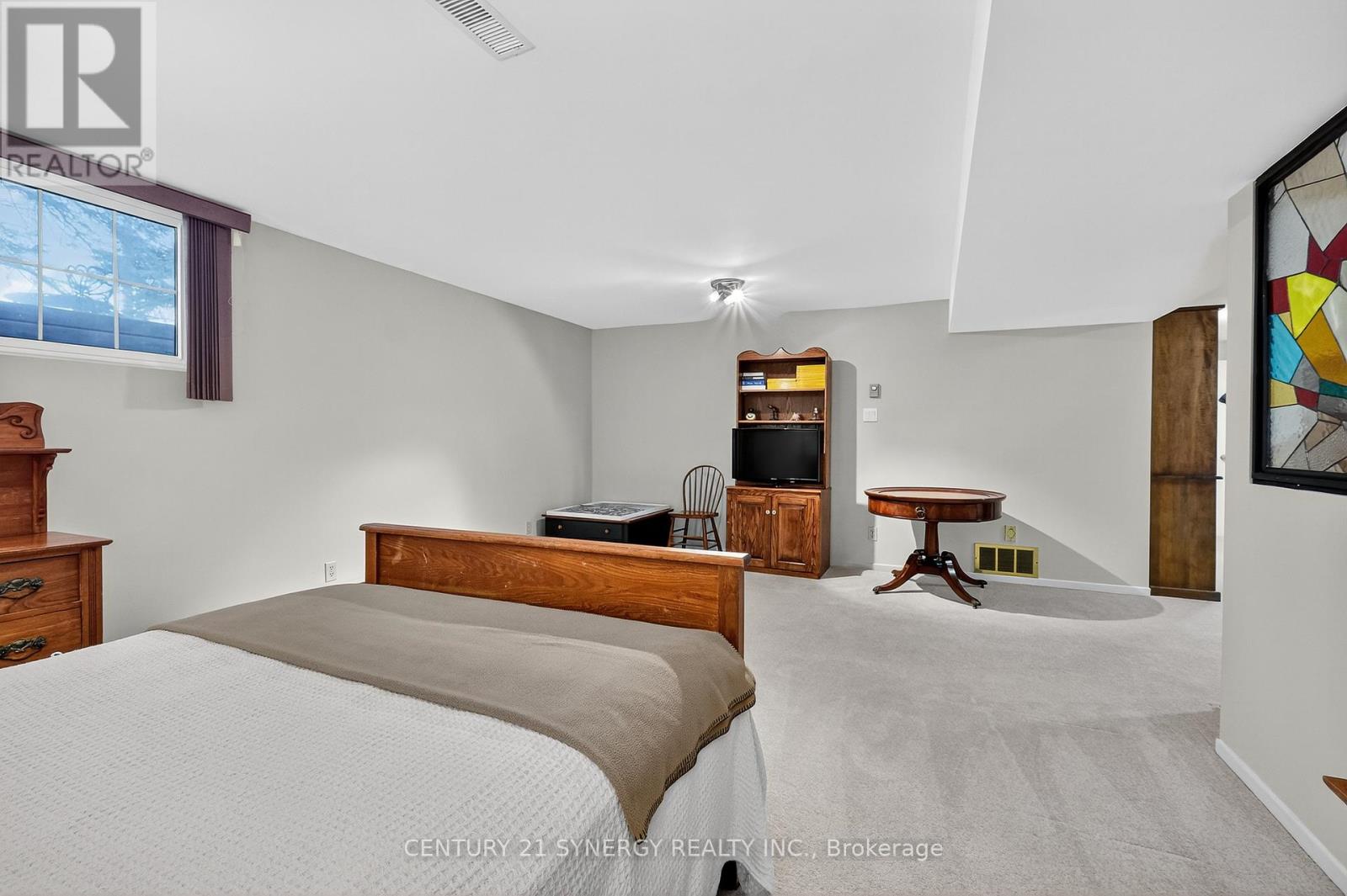 47 - 18 Oyster Bay Court