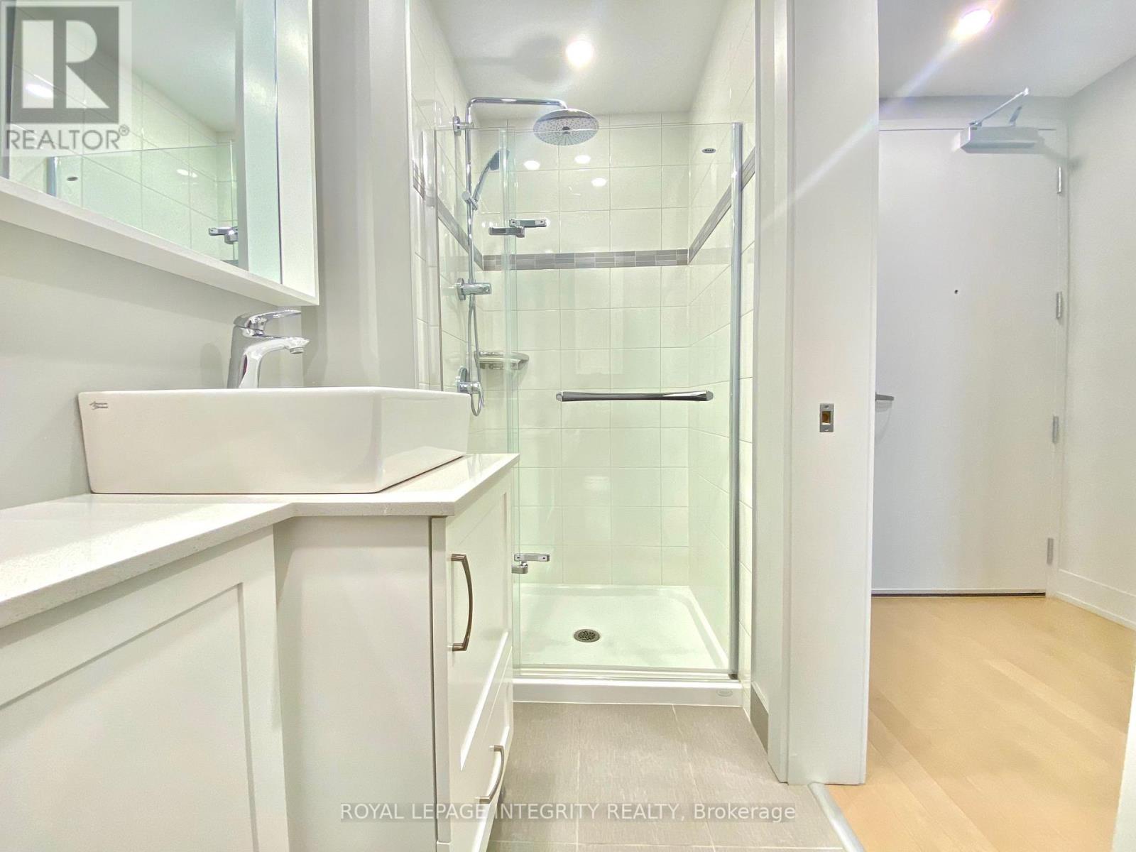 315 - 60 Springhurst Avenue