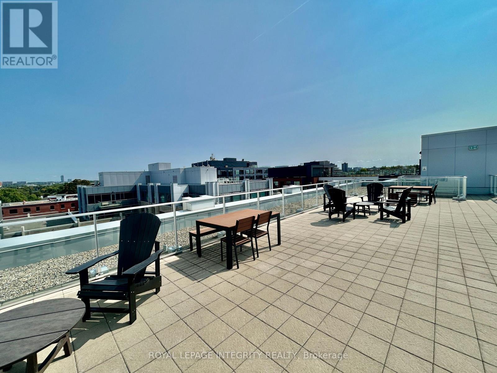 315 - 60 Springhurst Avenue