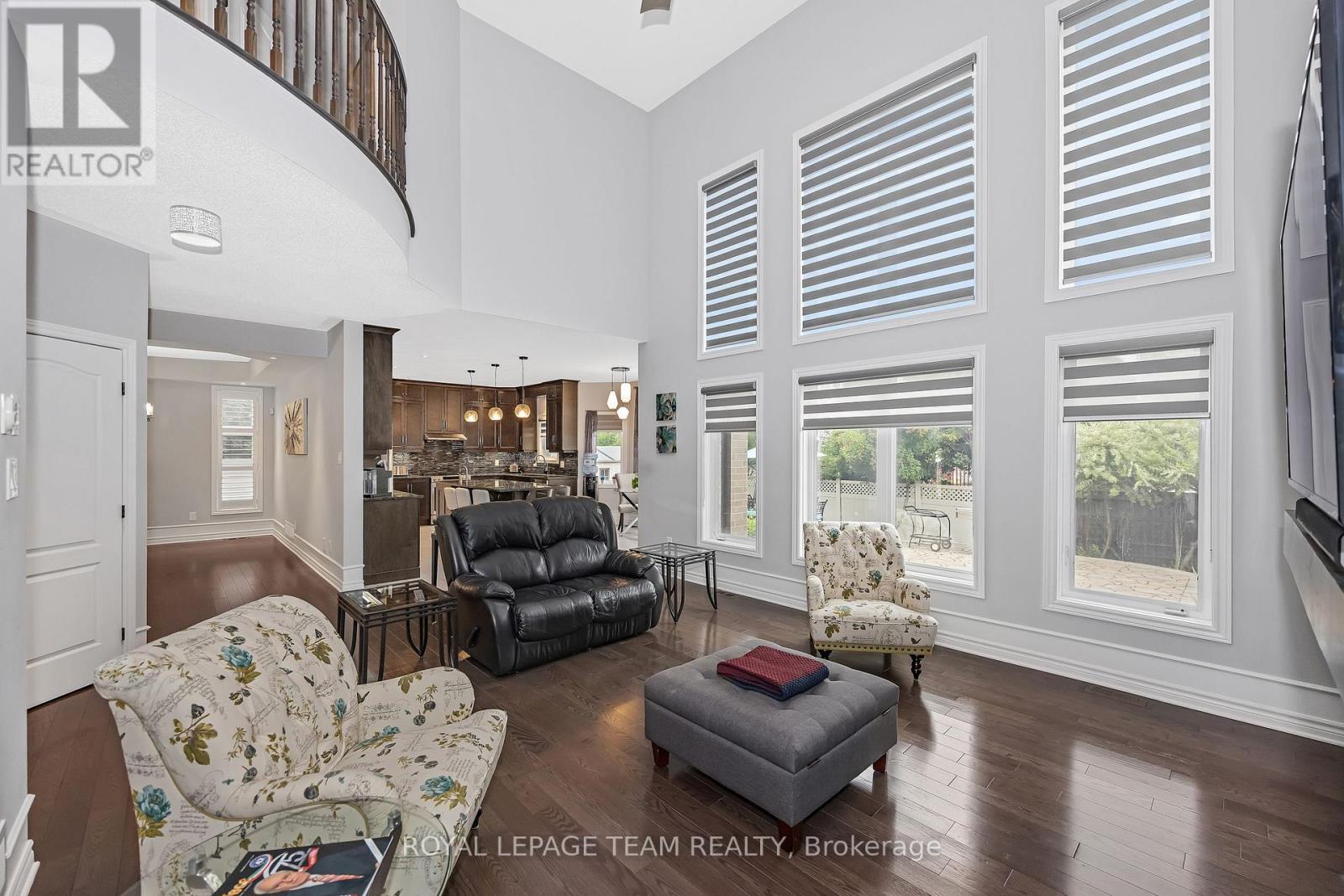 51 Bridle Crest Court