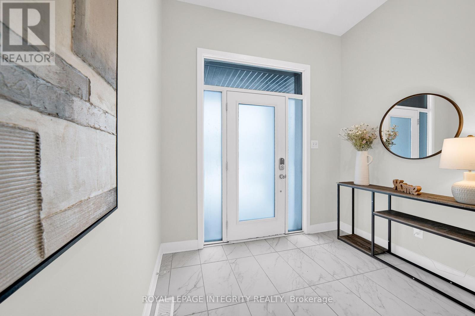 1078 Lunar Glow Crescent