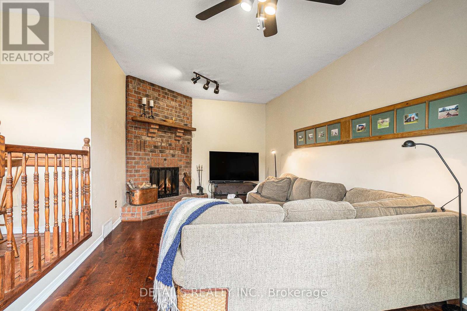 221 Macdougall Street