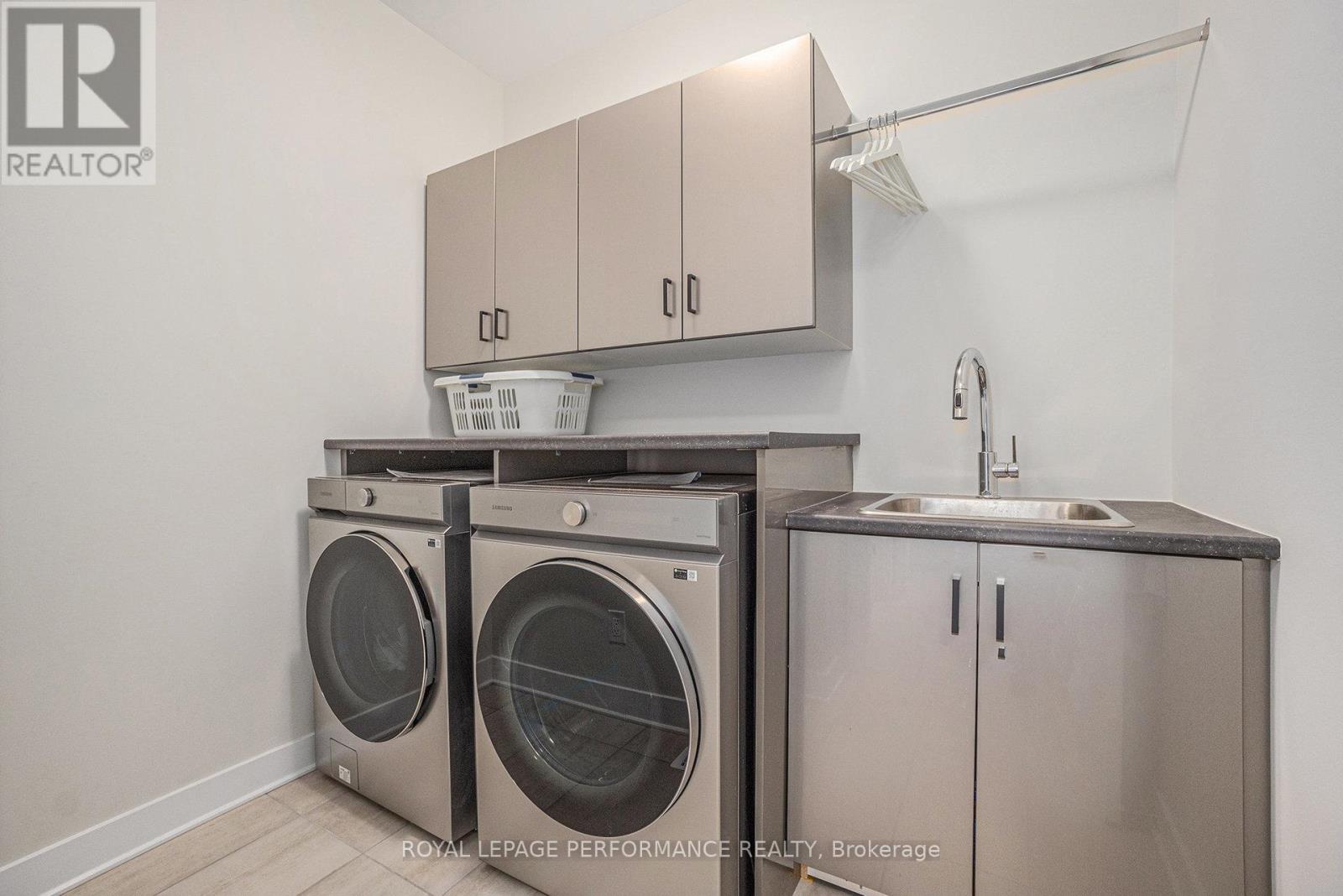 233 Beaugency Street