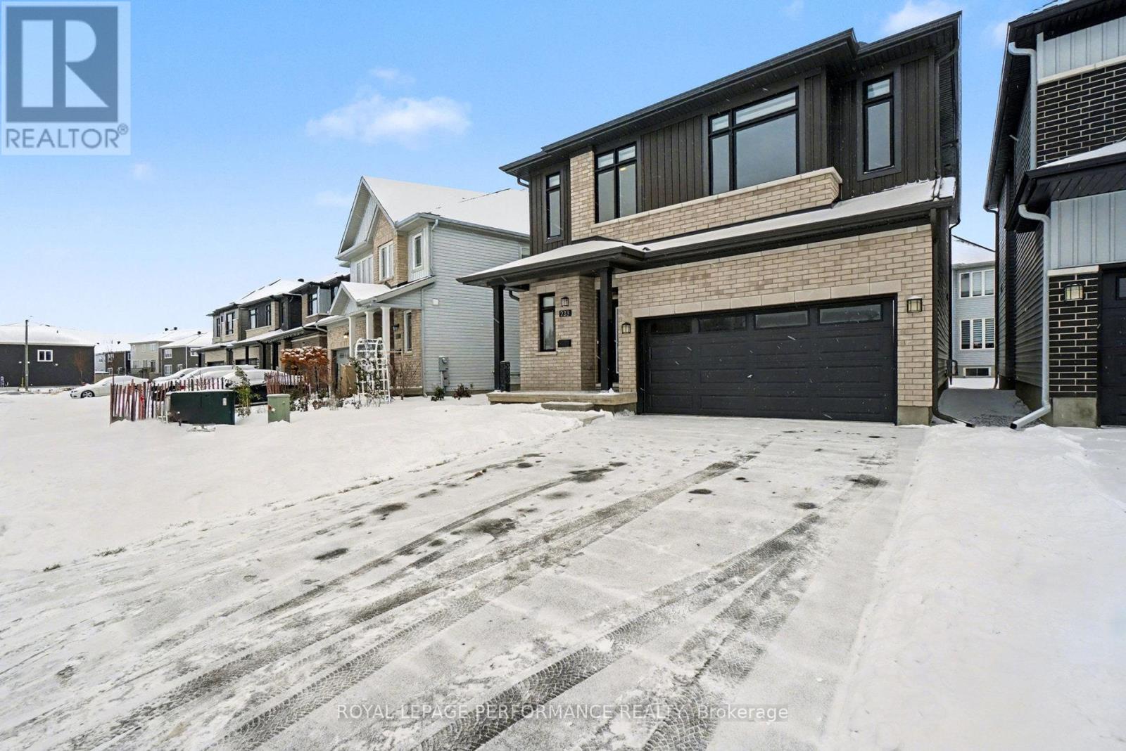 233 Beaugency Street