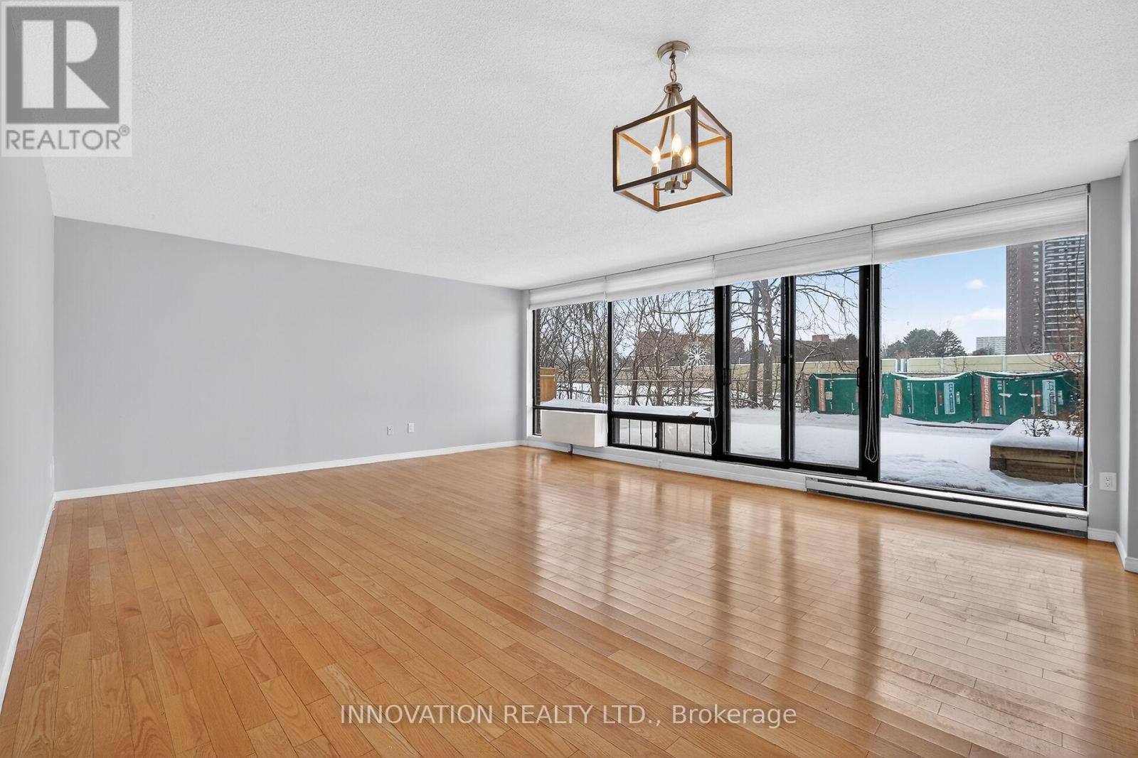 101 - 1190 Richmond Road S