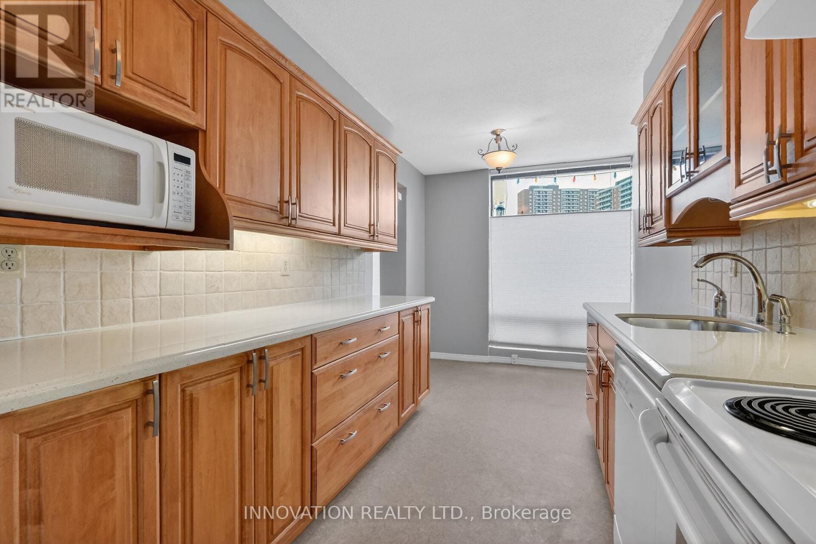 101 - 1190 Richmond Road S