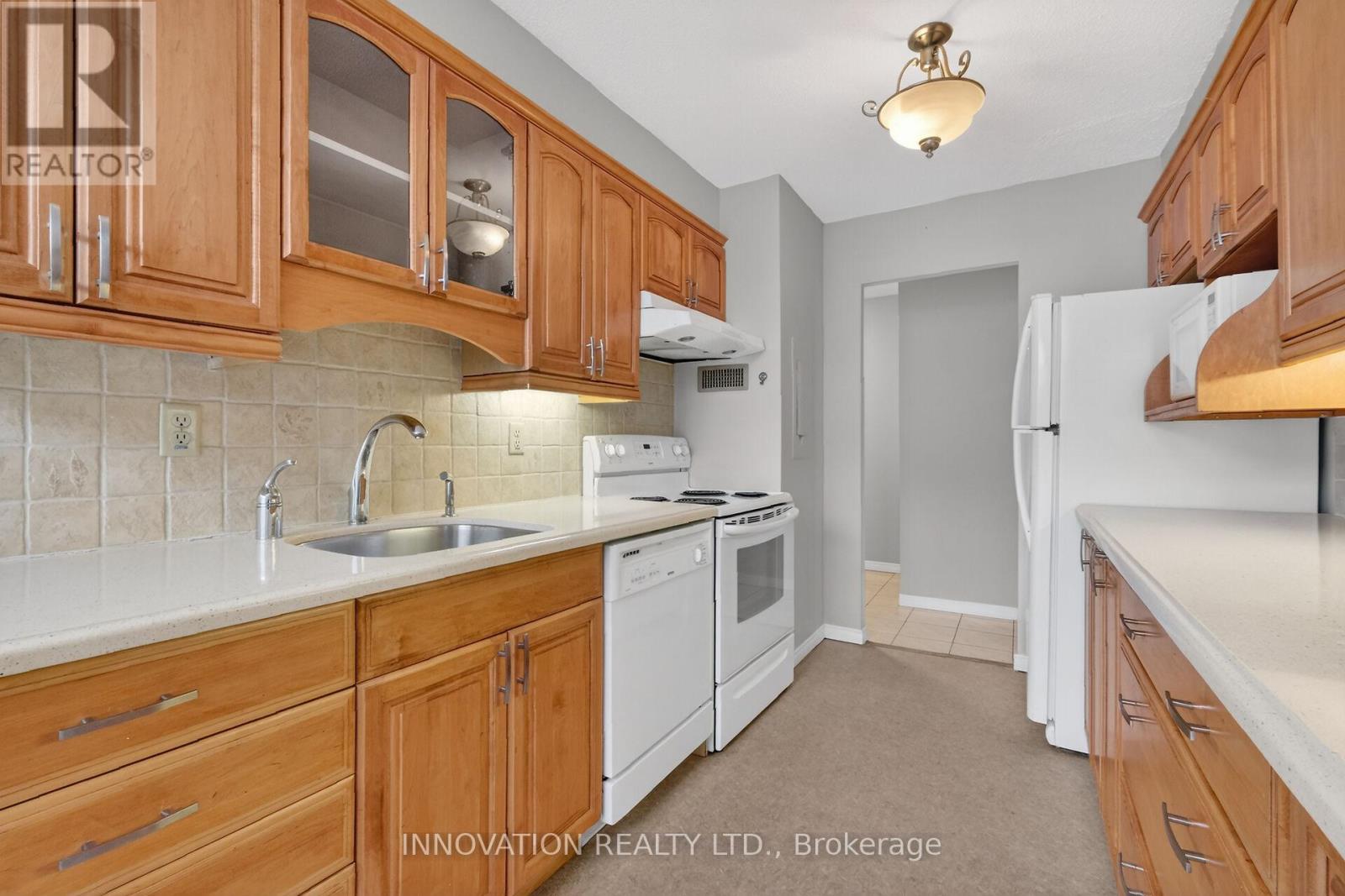 101 - 1190 Richmond Road S