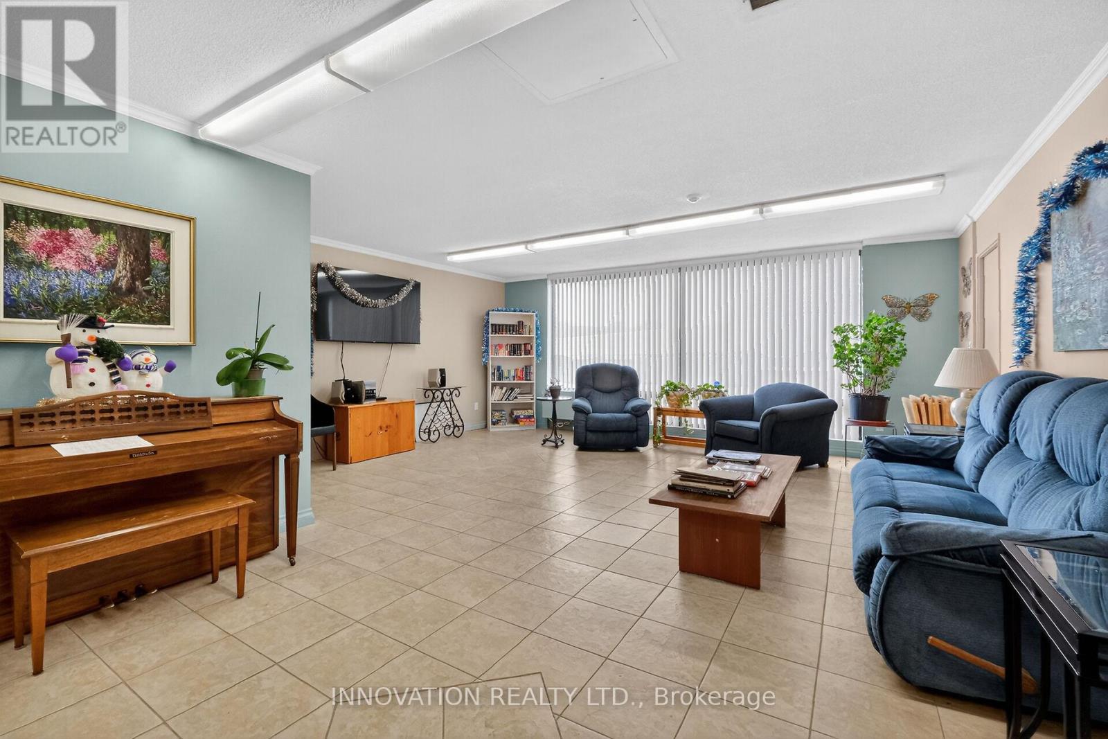 101 - 1190 Richmond Road S