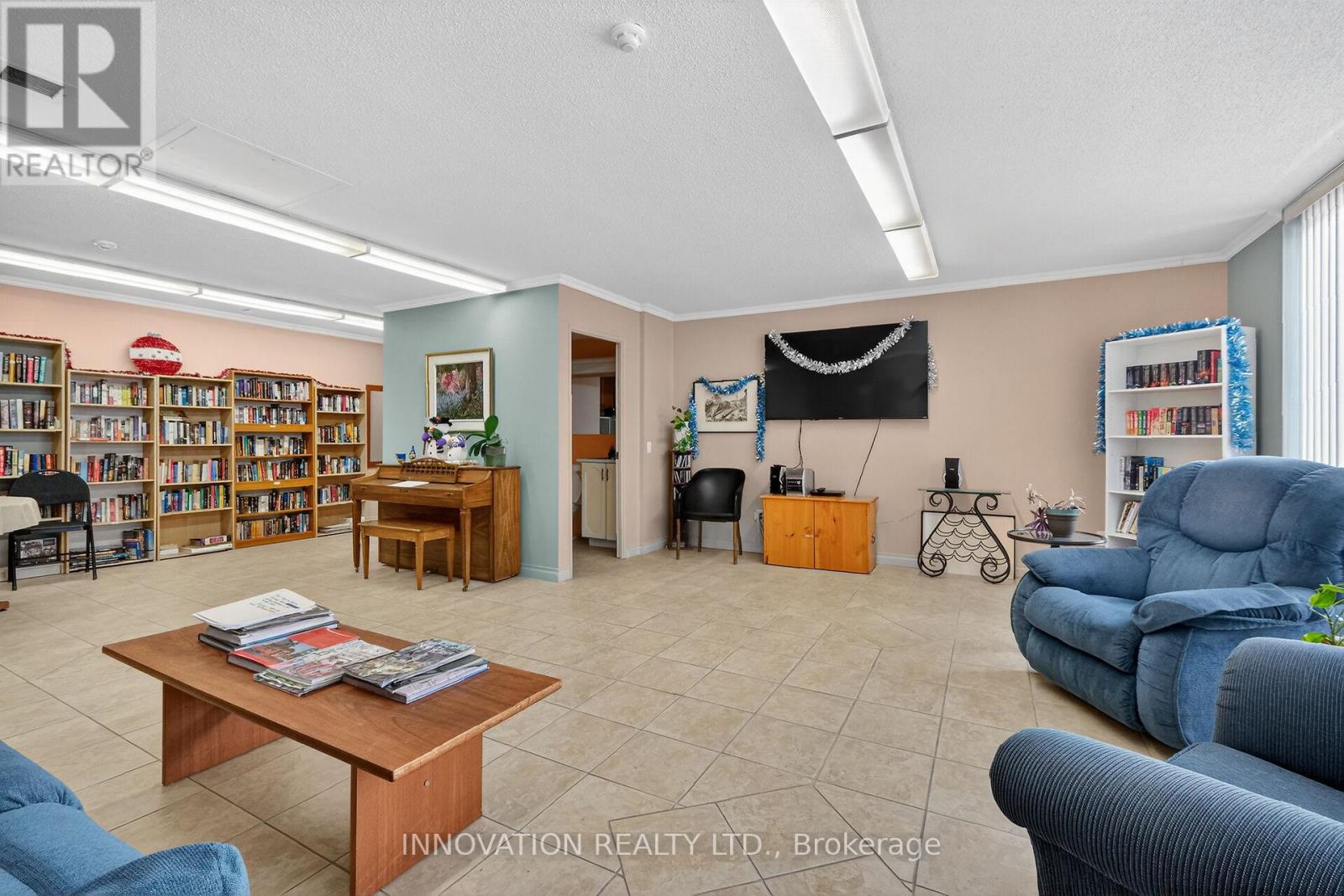 101 - 1190 Richmond Road S