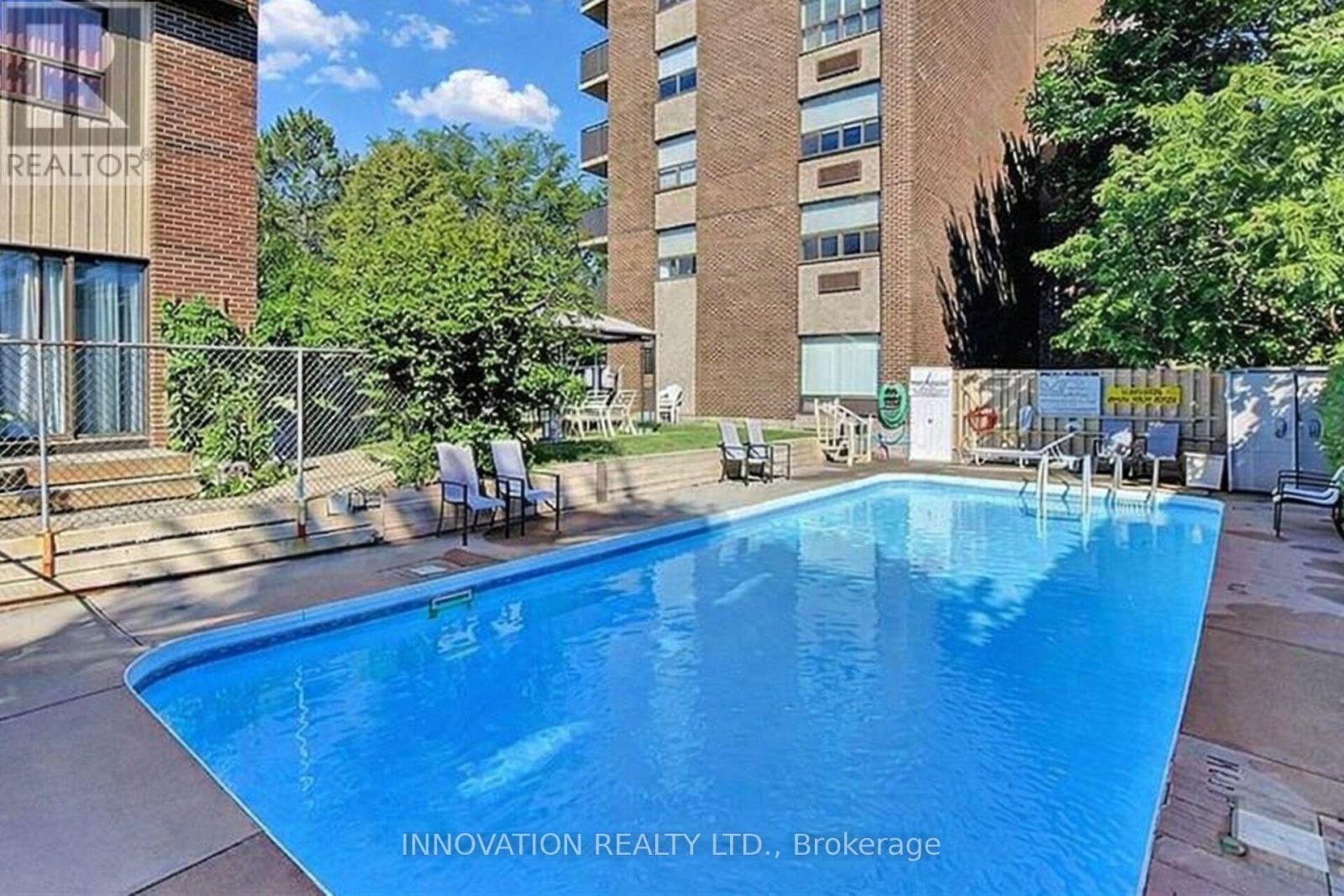 101 - 1190 Richmond Road S