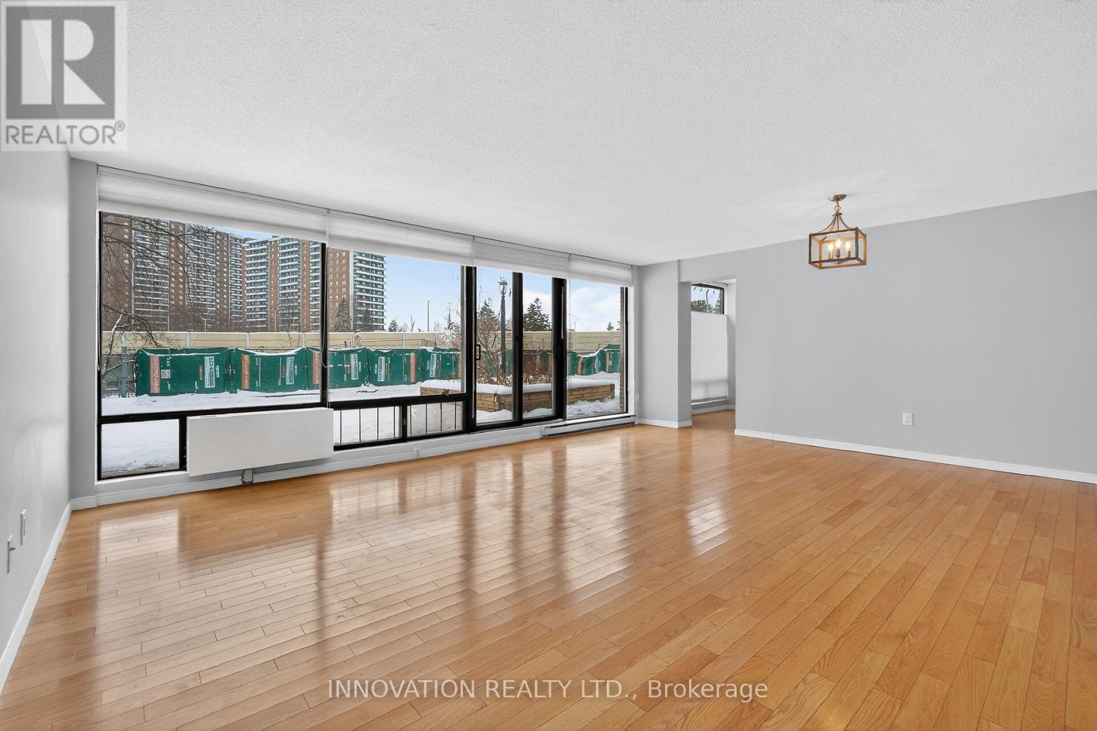 101 - 1190 Richmond Road S