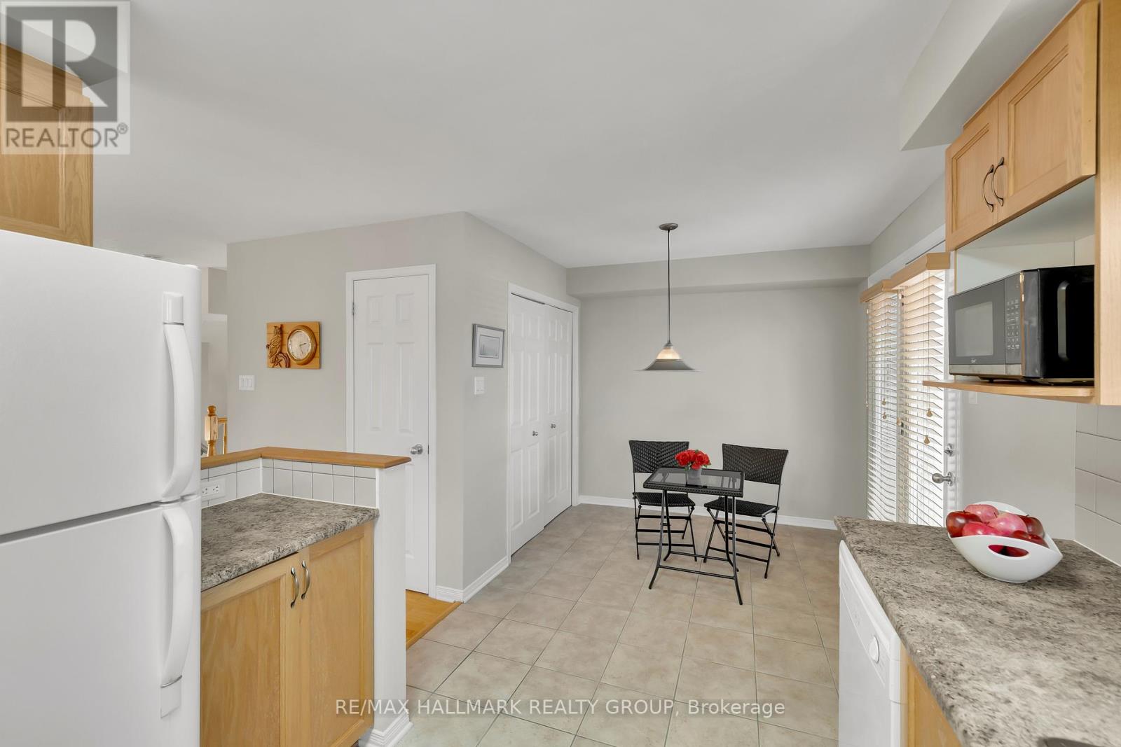 4 - 577 Reardon Private