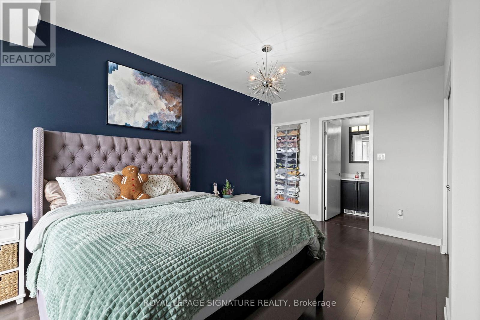 1307 - 40 Nepean Street