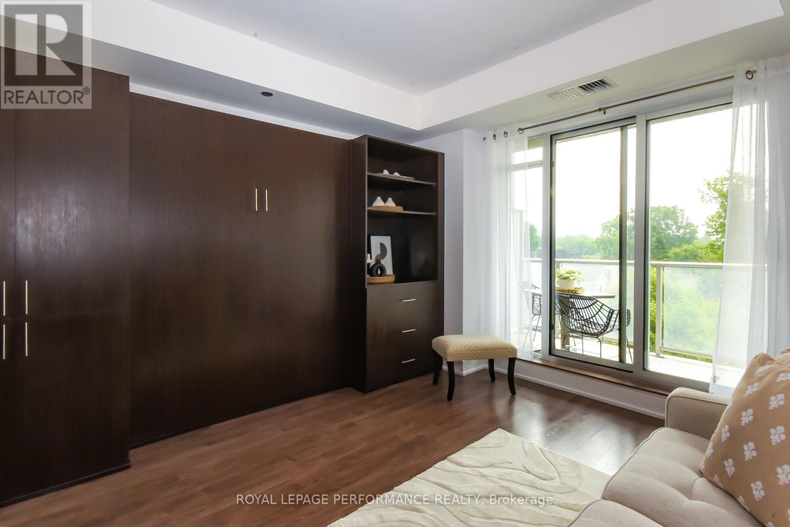 309a - 7 Marquette Avenue