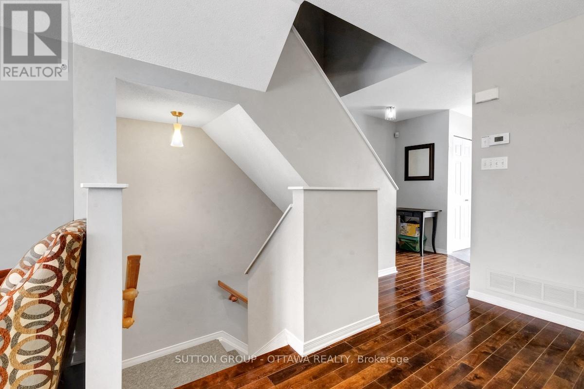 17 Glenhaven Private