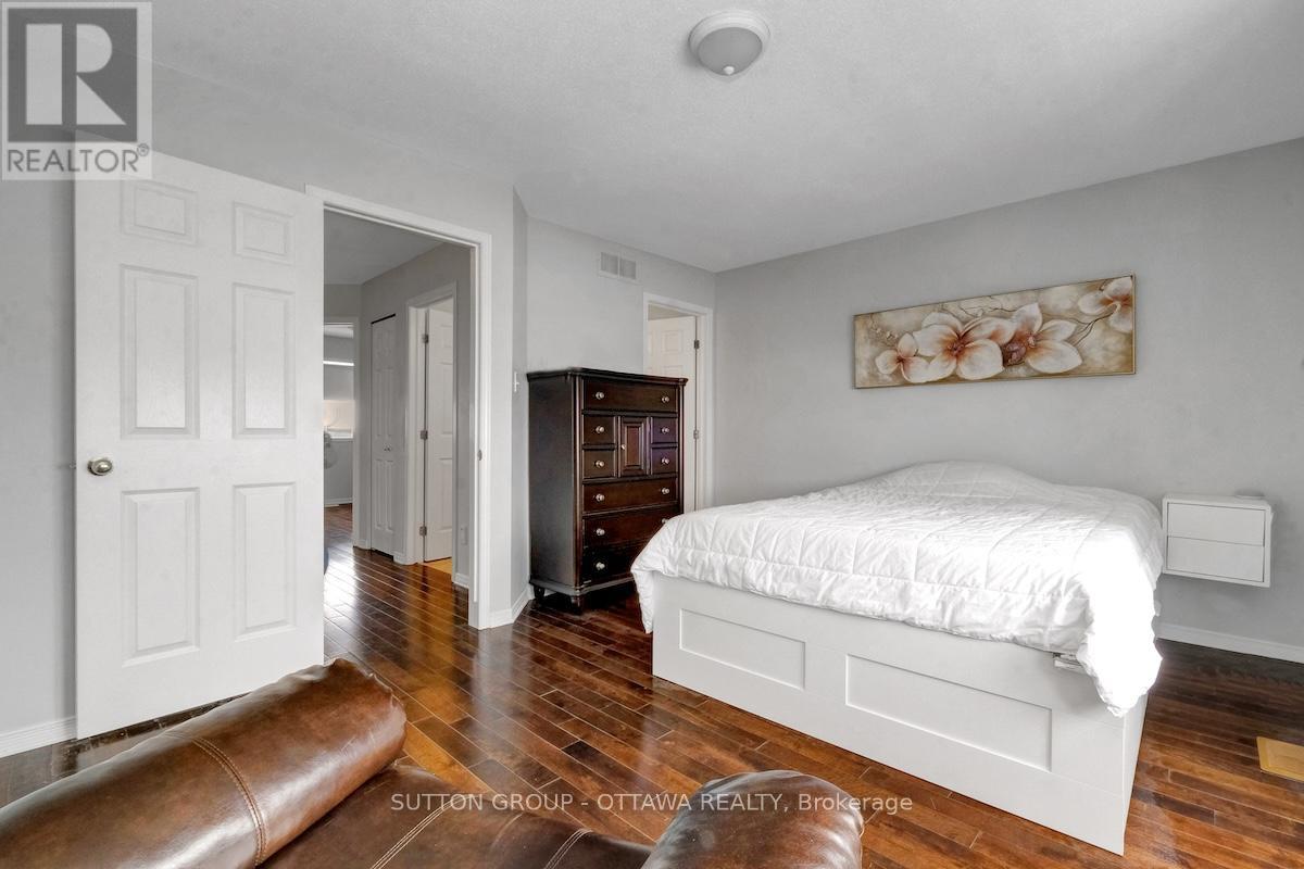 17 Glenhaven Private