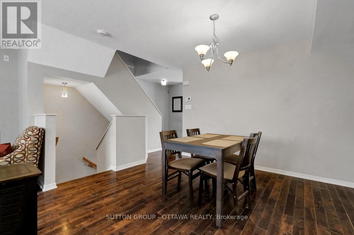 17 Glenhaven Private