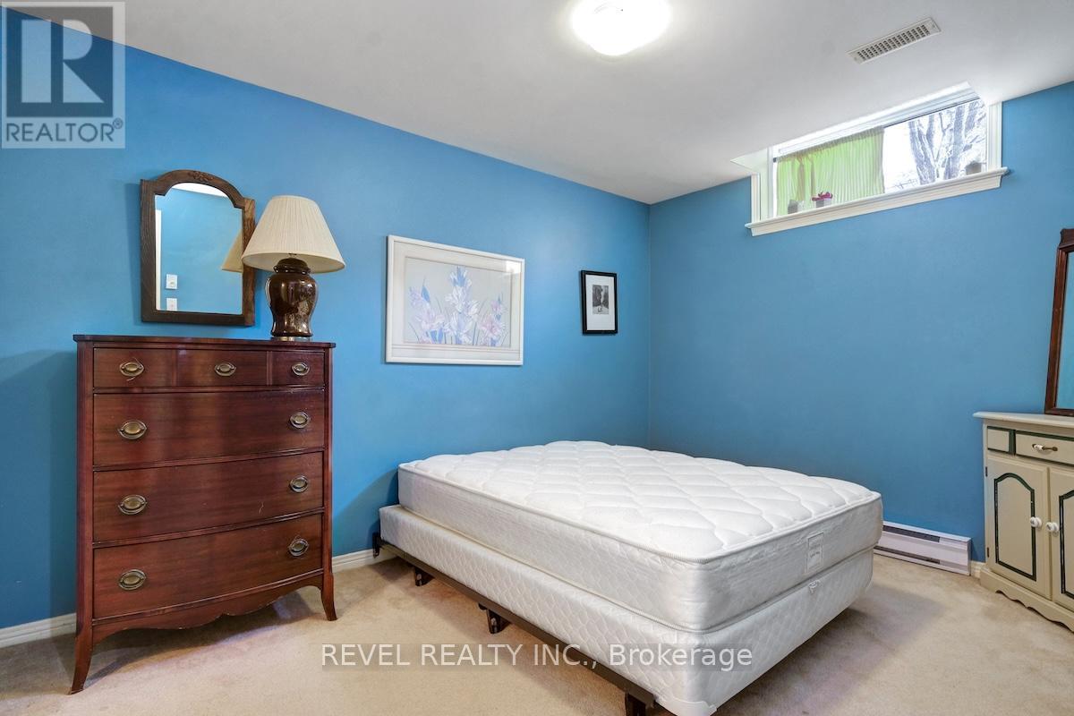 9 - 1240 Kilborn Place