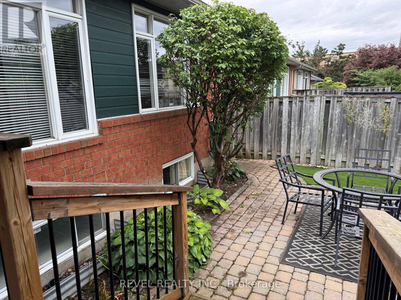 9 - 1240 Kilborn Place