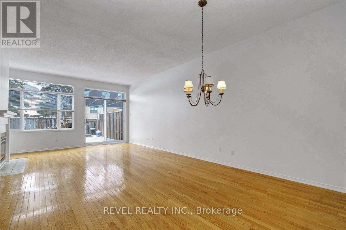 9 - 1240 Kilborn Place