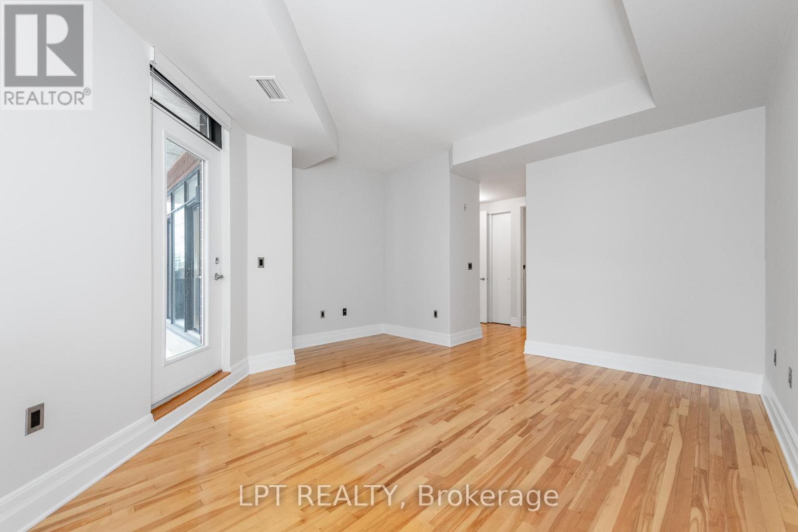 606 - 375 Lisgar Street