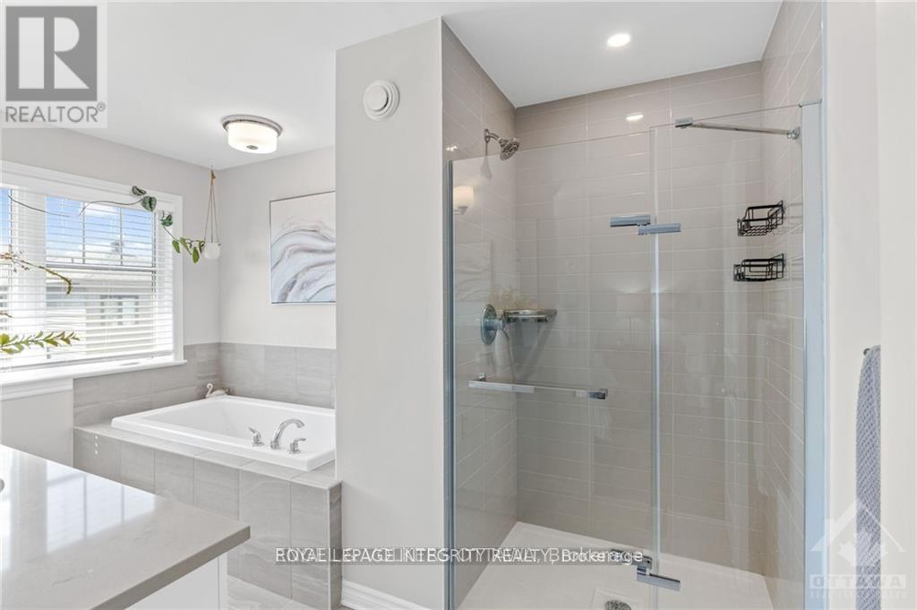 165 Angelonia Crescent