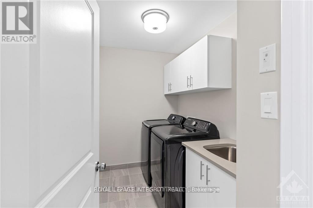 165 Angelonia Crescent