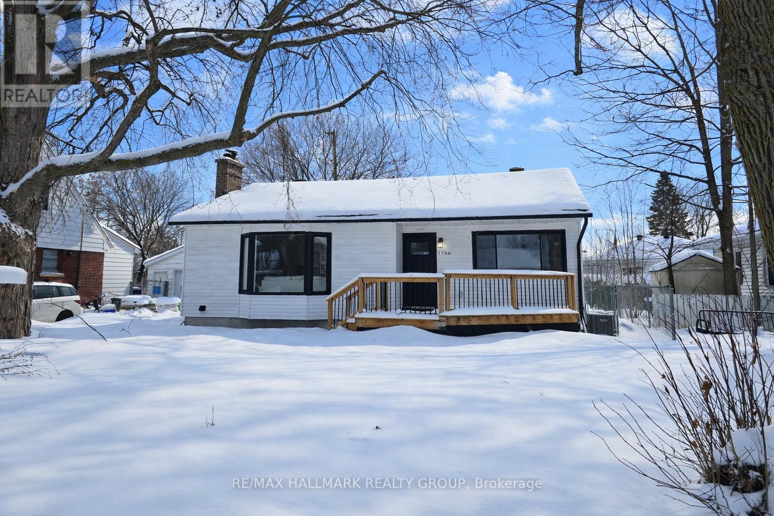 1796 Saunderson Drive