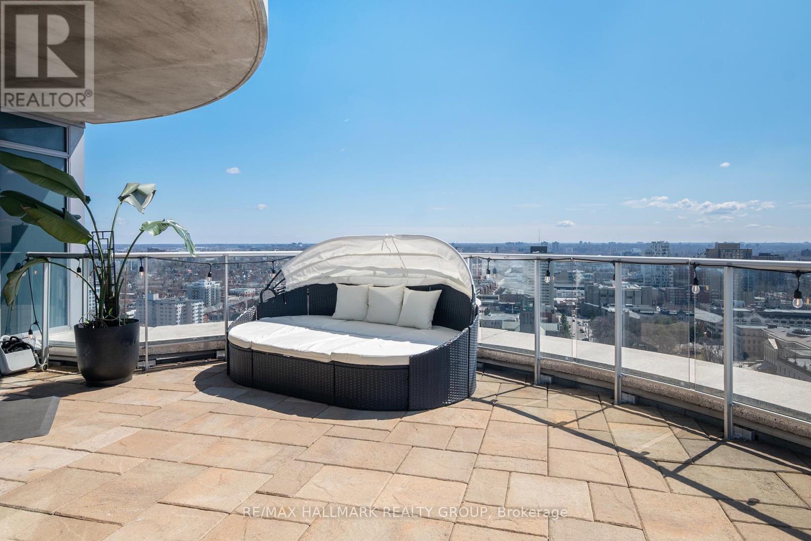 2701 - 195 Besserer Street