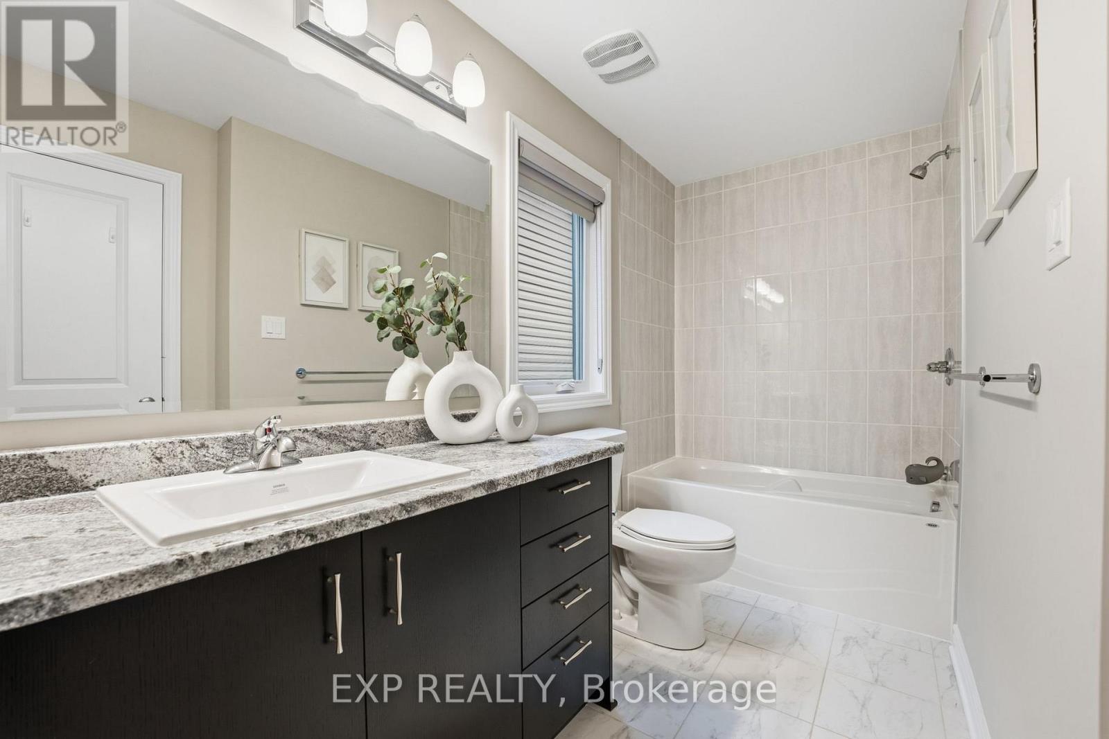 118 Discovery Crescent