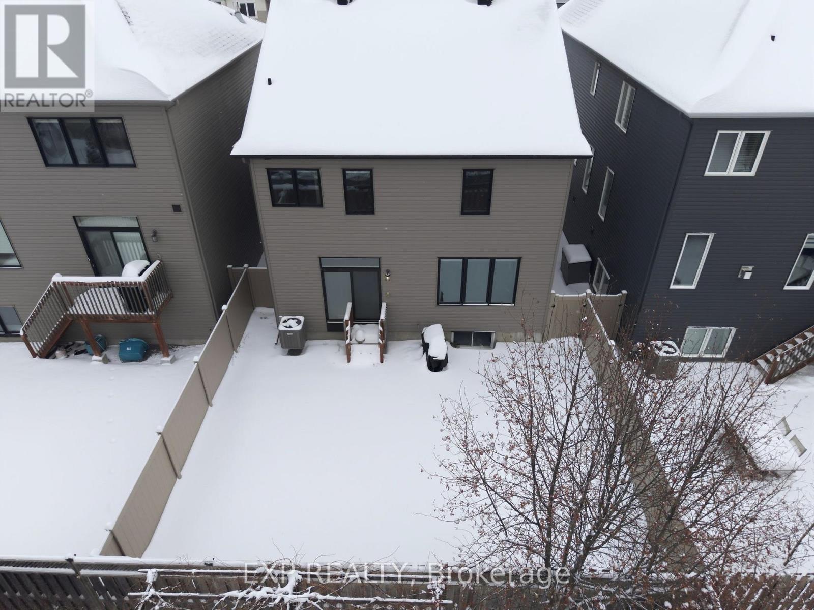 118 Discovery Crescent