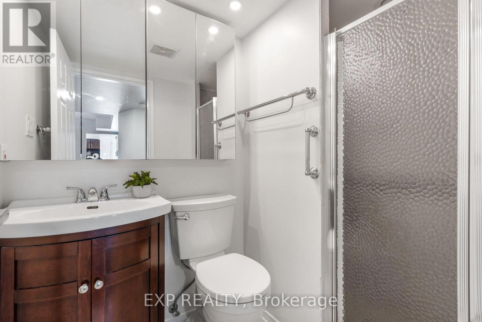 510 - 330 Centrum Boulevard