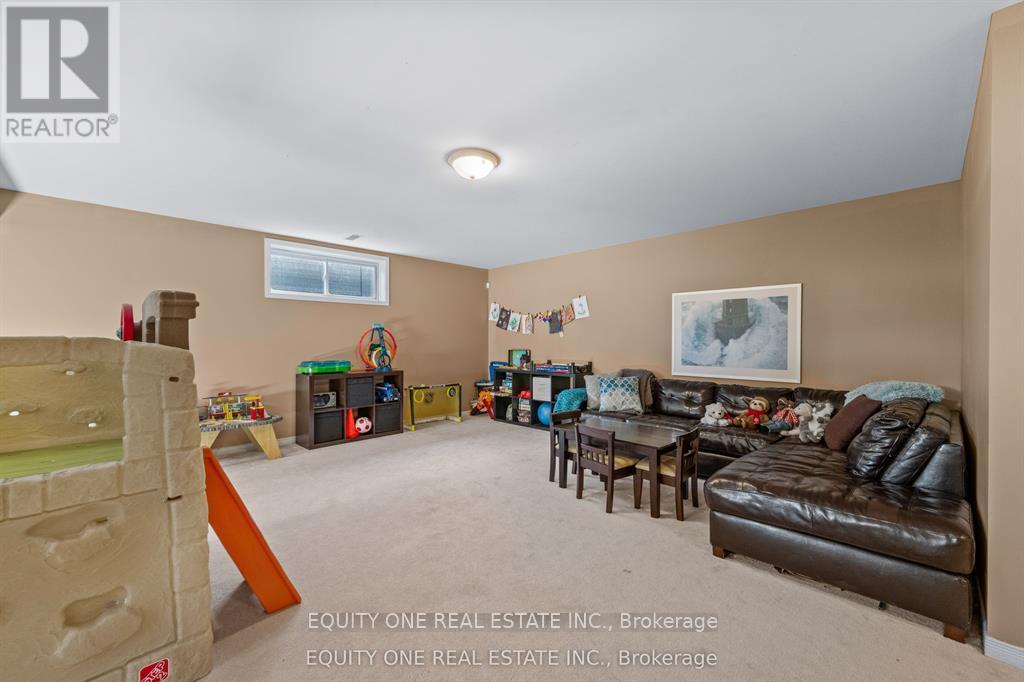 133 Arbourbrook Boulevard