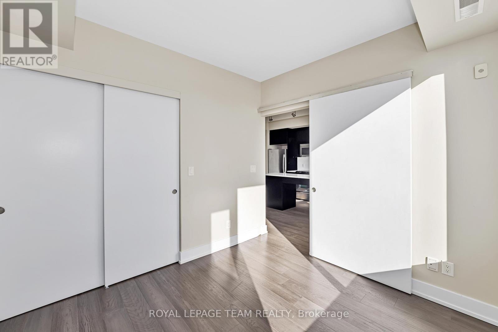 717 - 360 Patricia Avenue