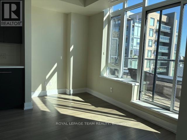 717 - 360 Patricia Avenue