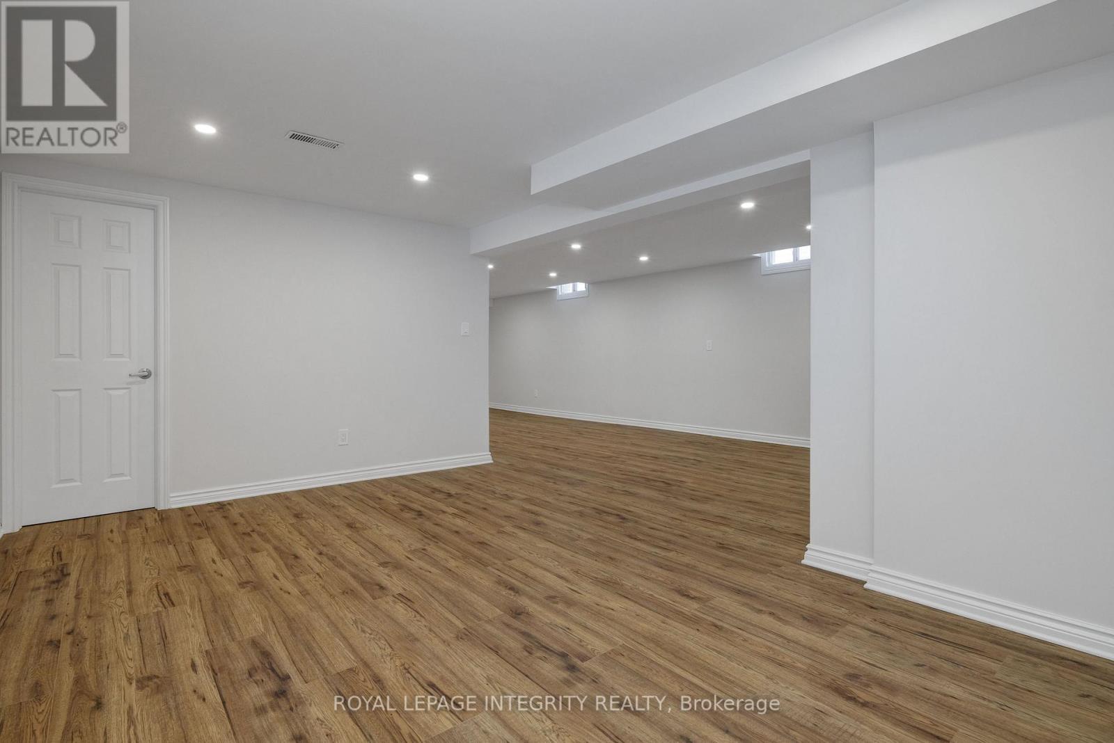 2177 Lenester Avenue