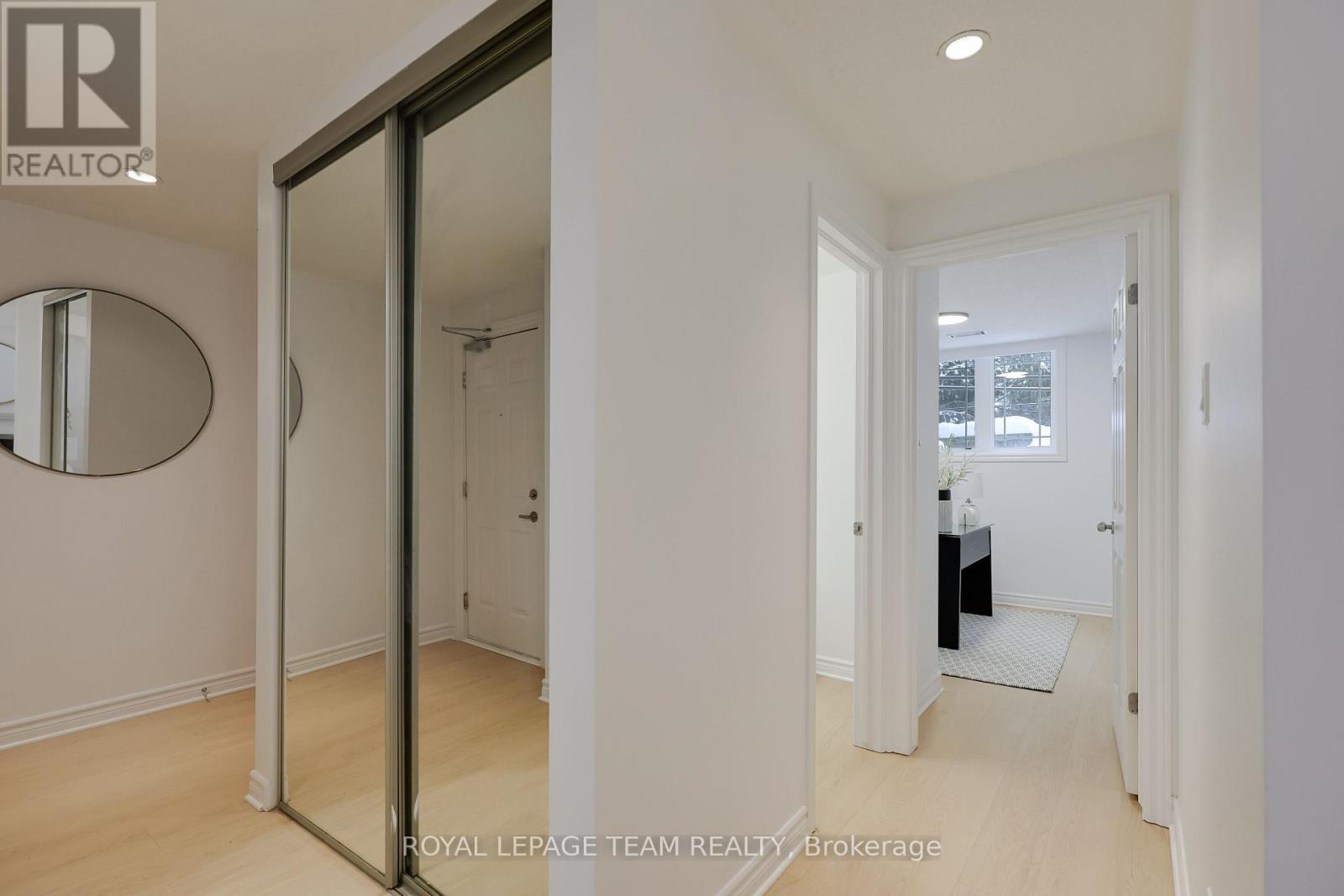 2 - 369 Paseo Private