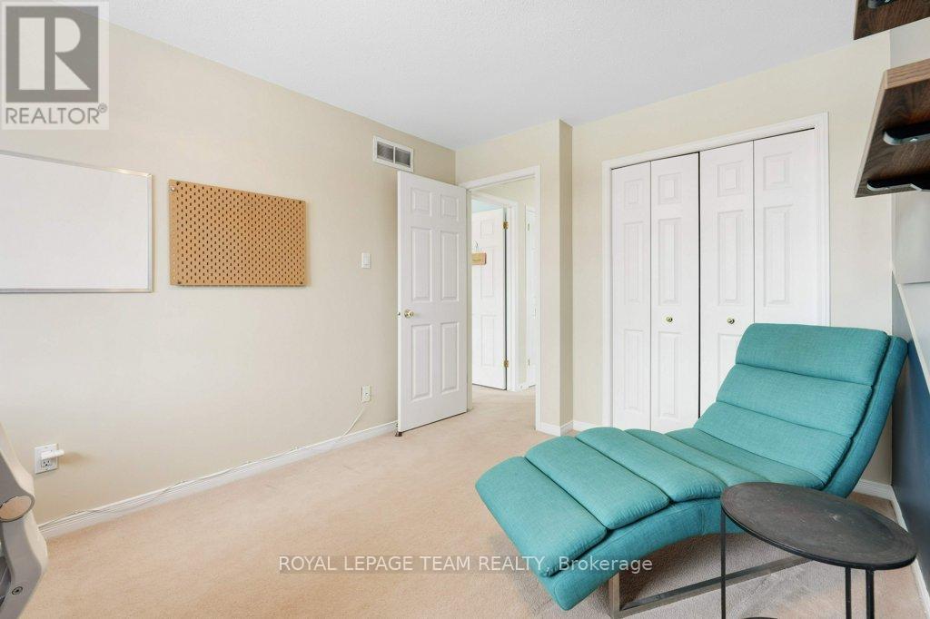 147 Deercroft Avenue